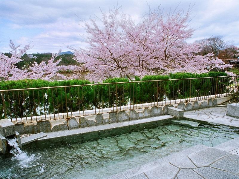 Ooedo Onsen Monogatari Enakyo Hotel Exterior photo